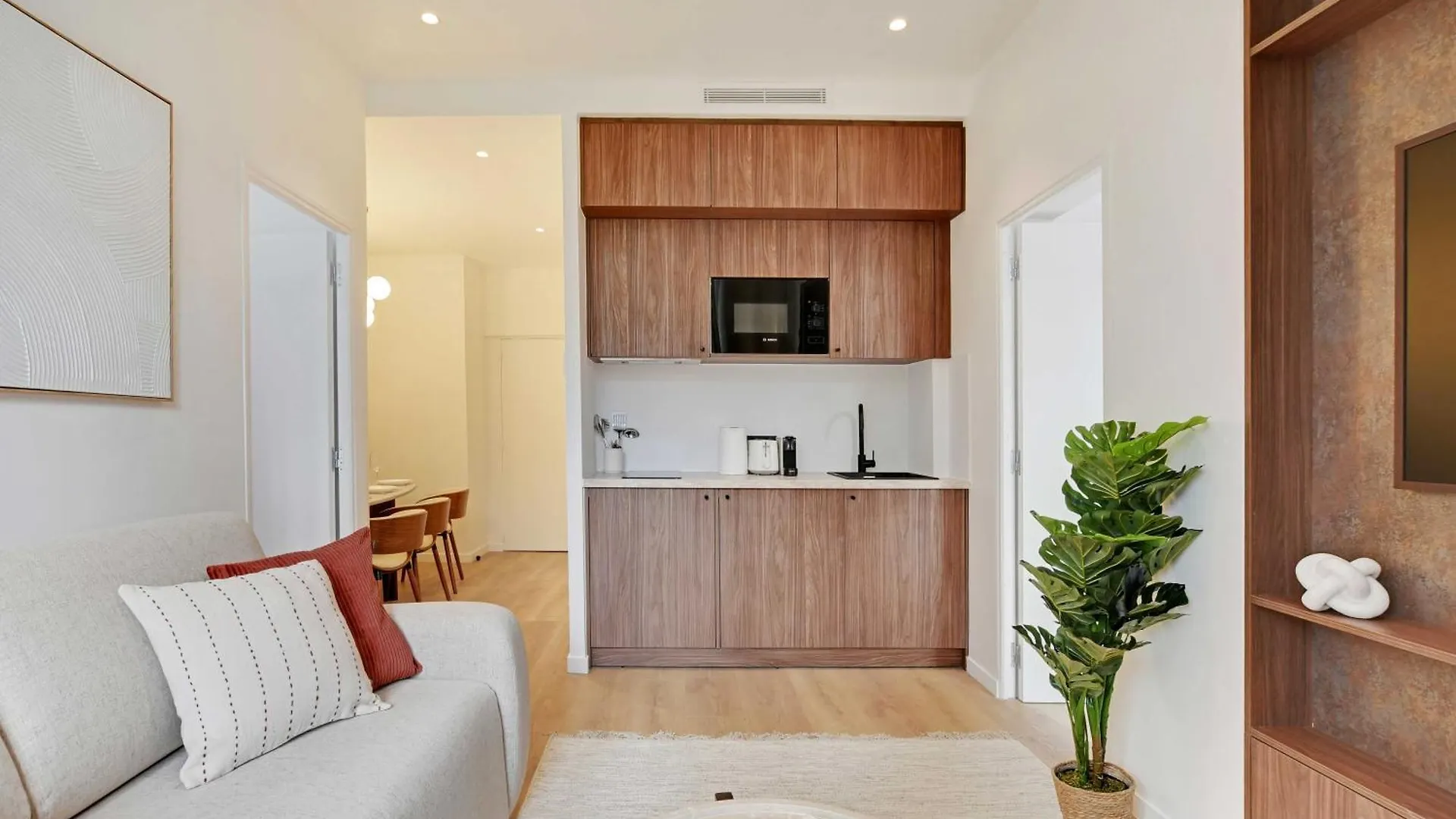 Modern Flat - 2br-6p - Northern 아파트