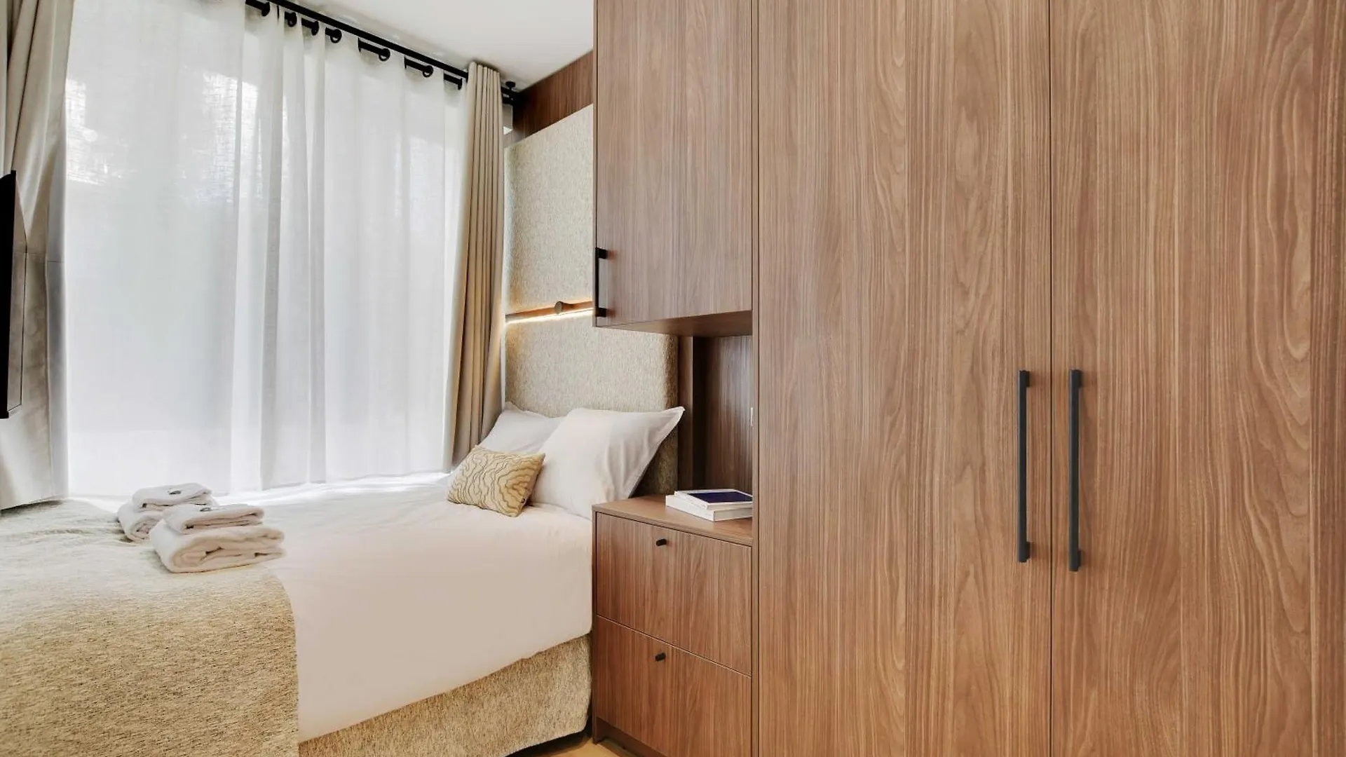 Modern Flat - 2br-6p - Northern Apartment